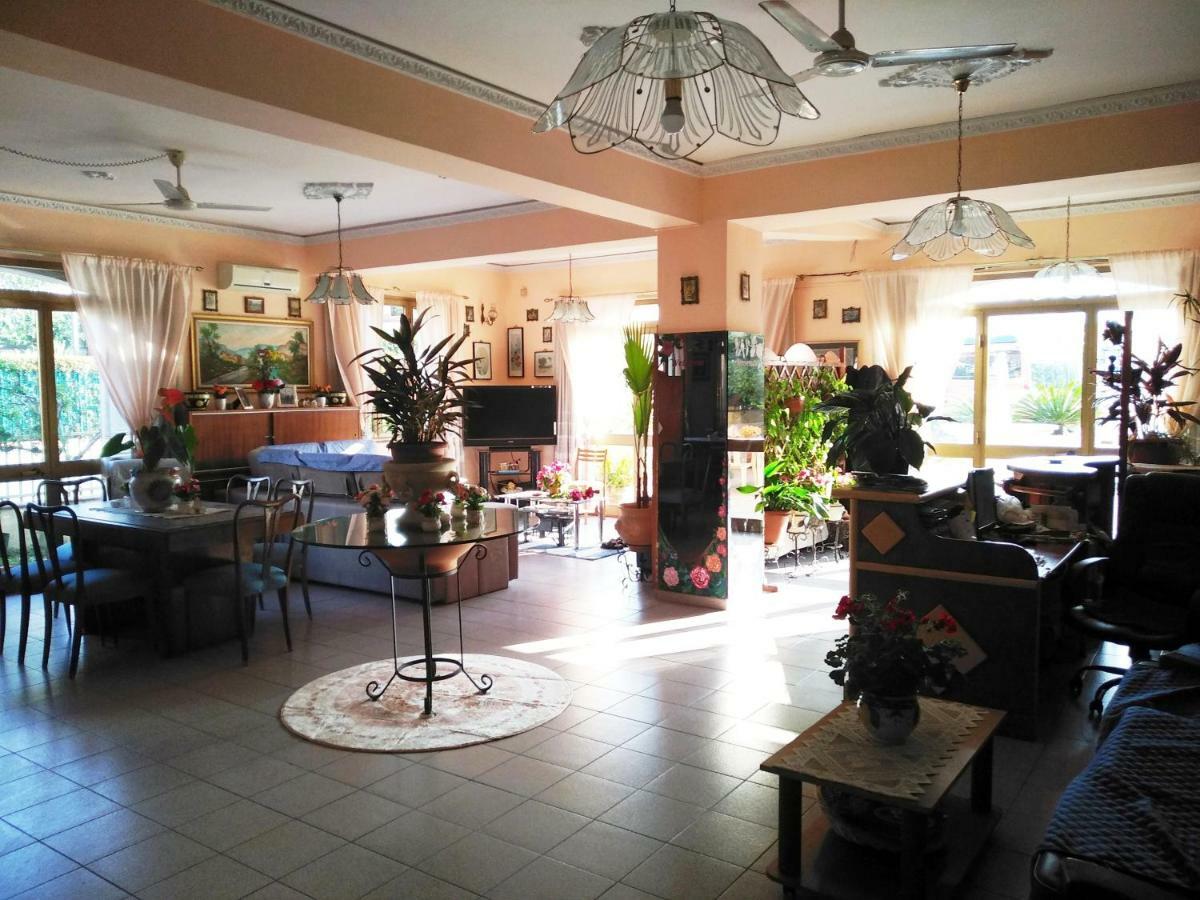 Hotel Eliseo Giardini Naxos Exterior foto